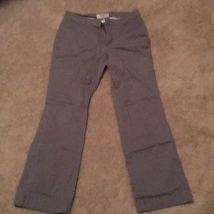 Old Navy Flirt Khaki pants